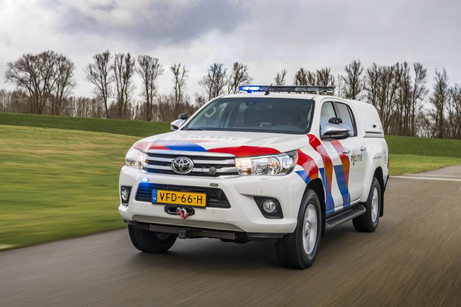  Toyota Hilux 4x4 Double Cab Politie 2020 года  (NL) (фото 4 из 8)